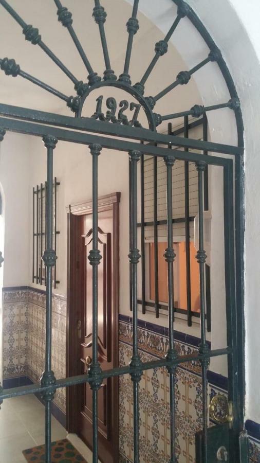 Triana Leon Sanz Lägenhet Sevilla Exteriör bild